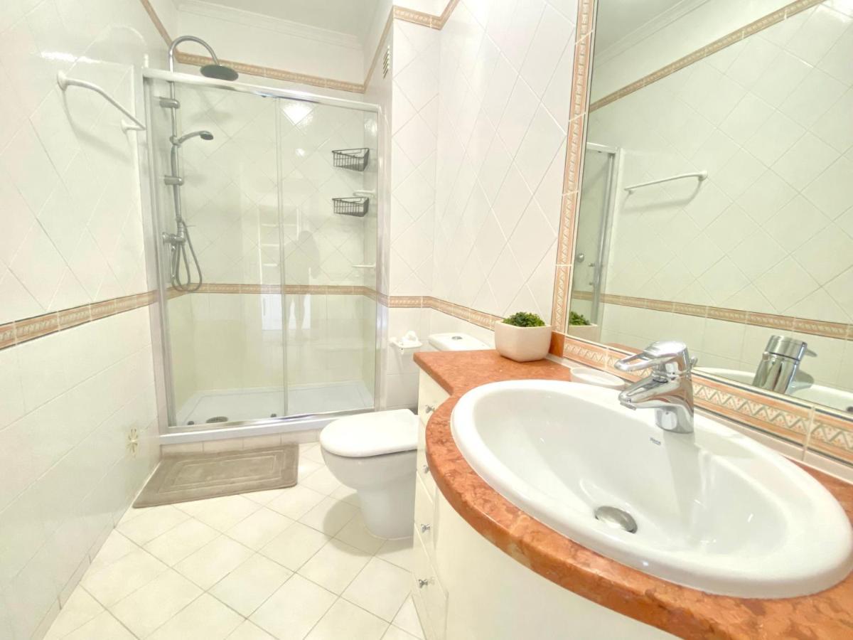 Vilamoura Central 2 Bedroom Flat Buitenkant foto